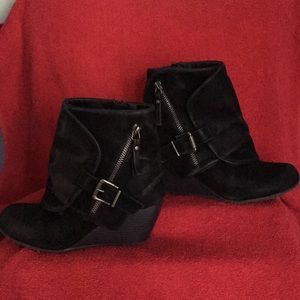 Ankle boots